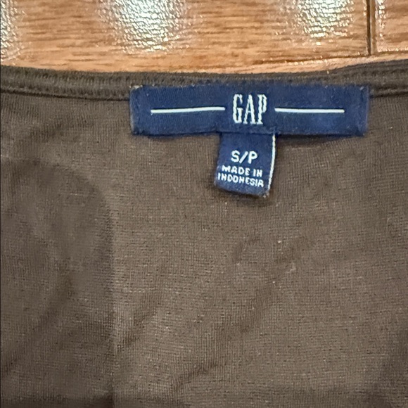 GAP Dark Brown Sleeveless Blouse - Picture 2 of 2